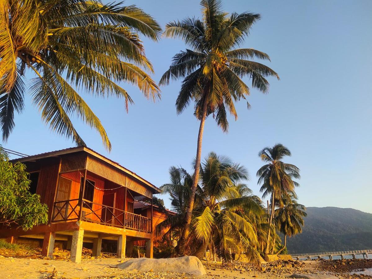 Spc South Pacific Chalet Sp Barakah At Abc Air Batang Village Остров Тиоман Экстерьер фото